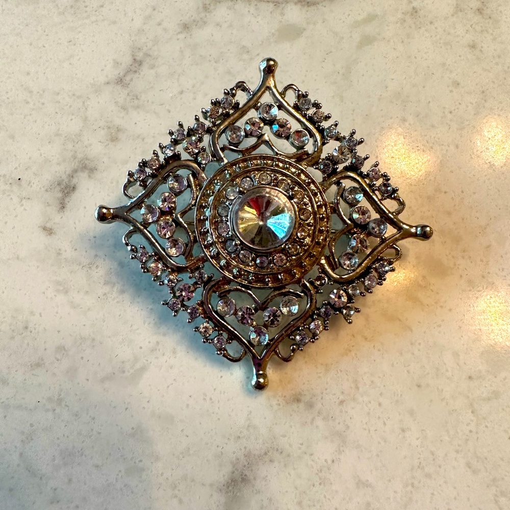 Silver & Rhinestone Brooch. Can be worn straight angled or like a diamond.